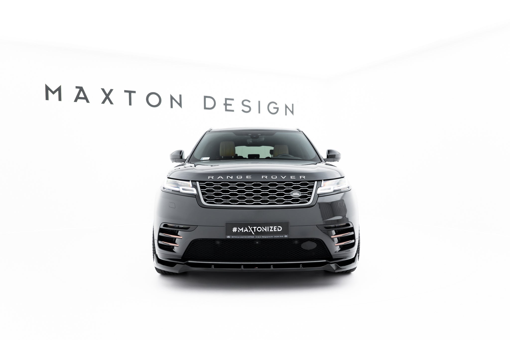 Jakosarja Land Rover Range Rover Velar R-Dynamic mk1 (sarja ei ole yhteensopiva vetokoukun kanssa)