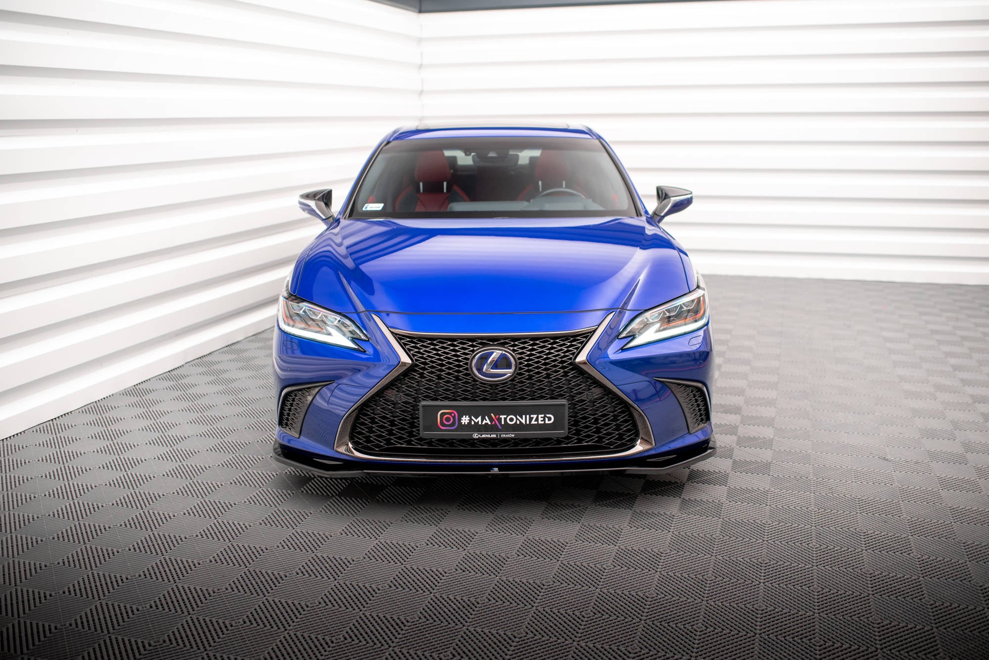 Set of splitters lexus es f sport mk7
