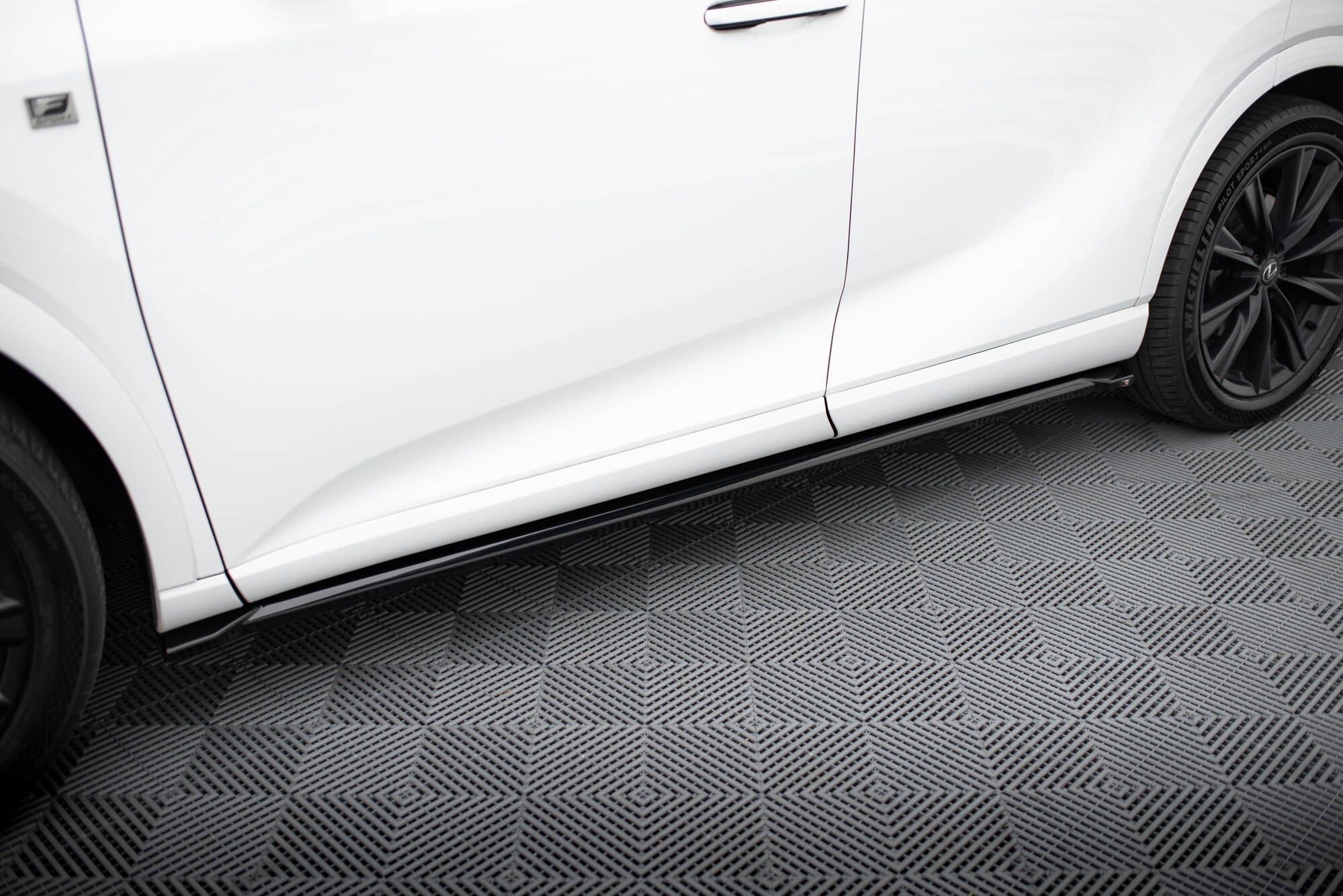 Set of splitters lexus rx f-sport mk5