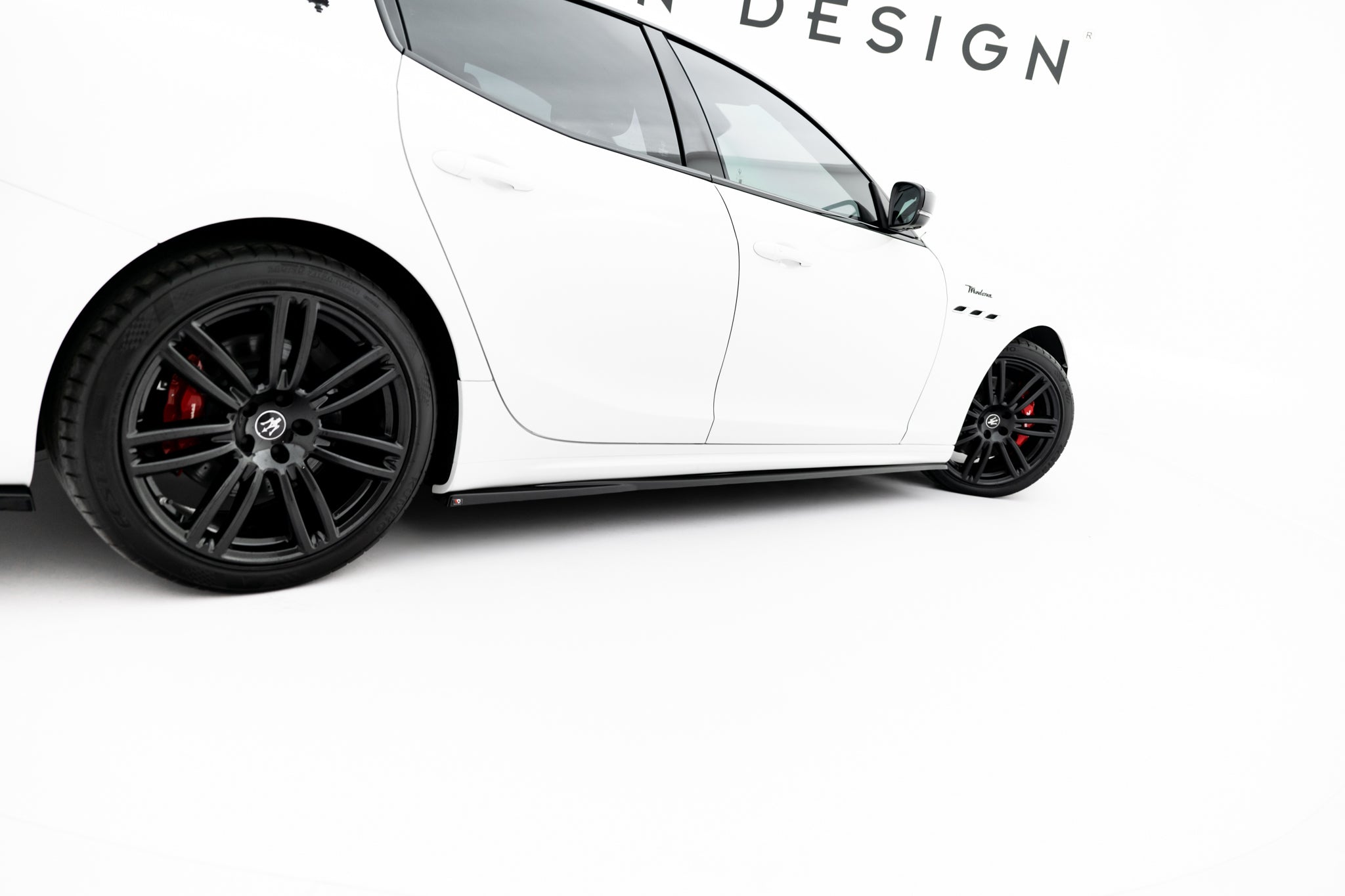 Maserati Ghibli Modena mk3 faceliftin splitterisarja