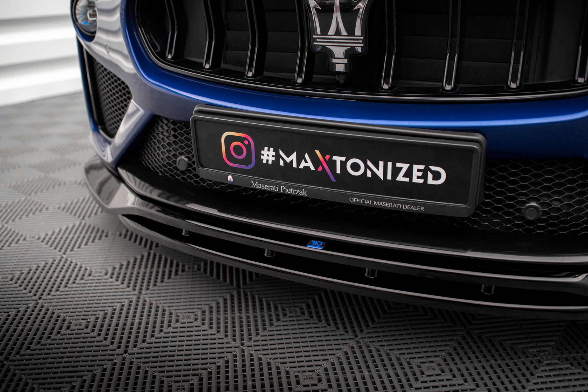 Set of splitters maserati levante gts mk1