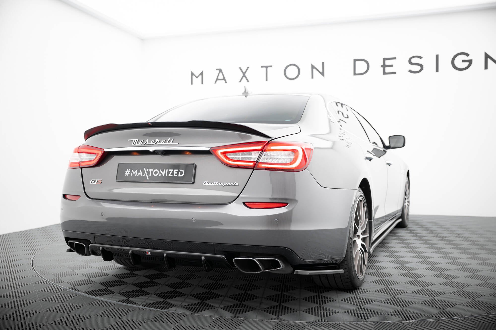 Set of splitters maserati quattroporte mk6