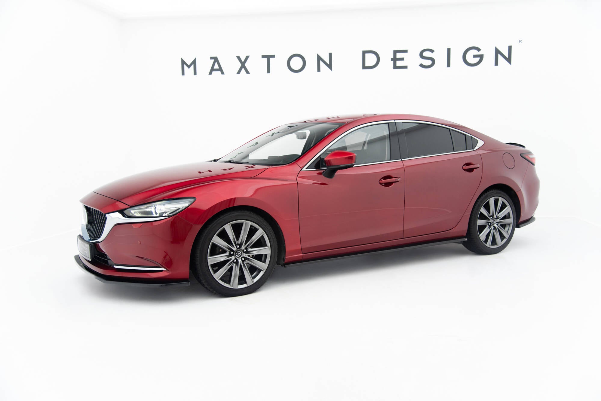 Sarja jakautujat Mazda 6 MK3 -kasvojenkorotuksen jälkeen