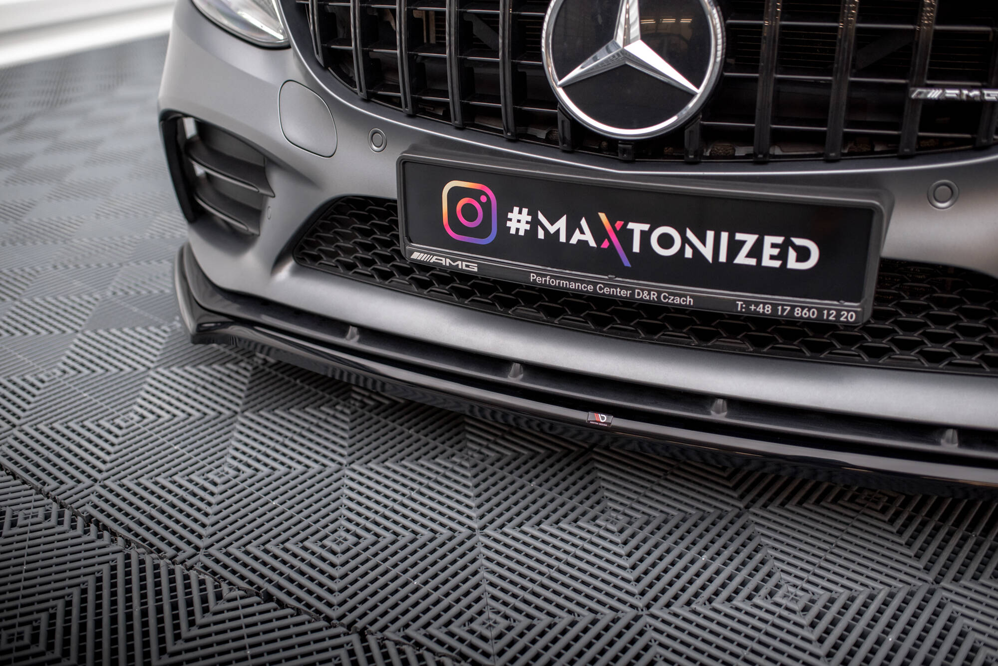 Sarja jakautujat Mercedes-AMG C43 Coupe C205 Facelift