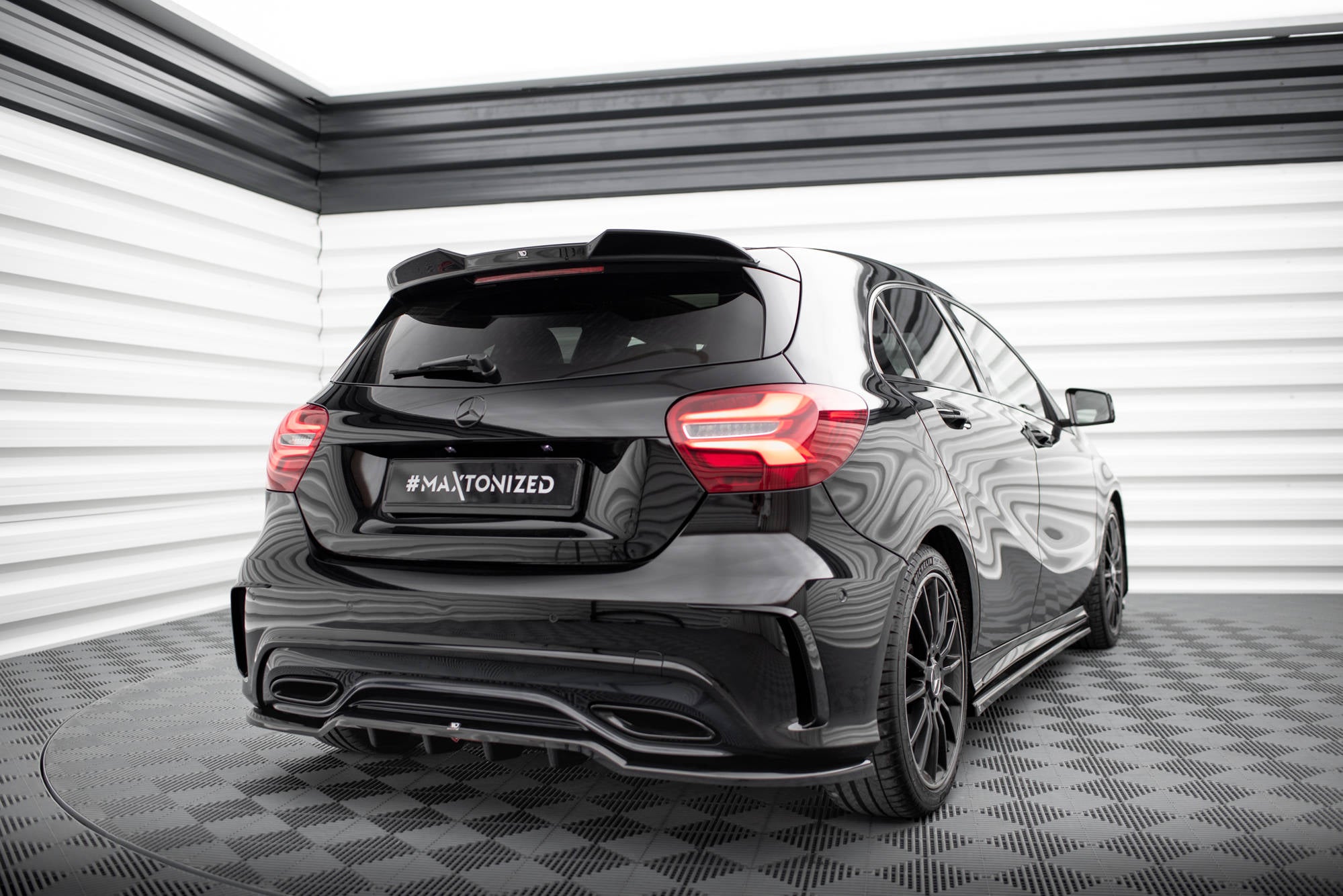 Set of splitters mercedes-benz a amg-line w176 facelift
