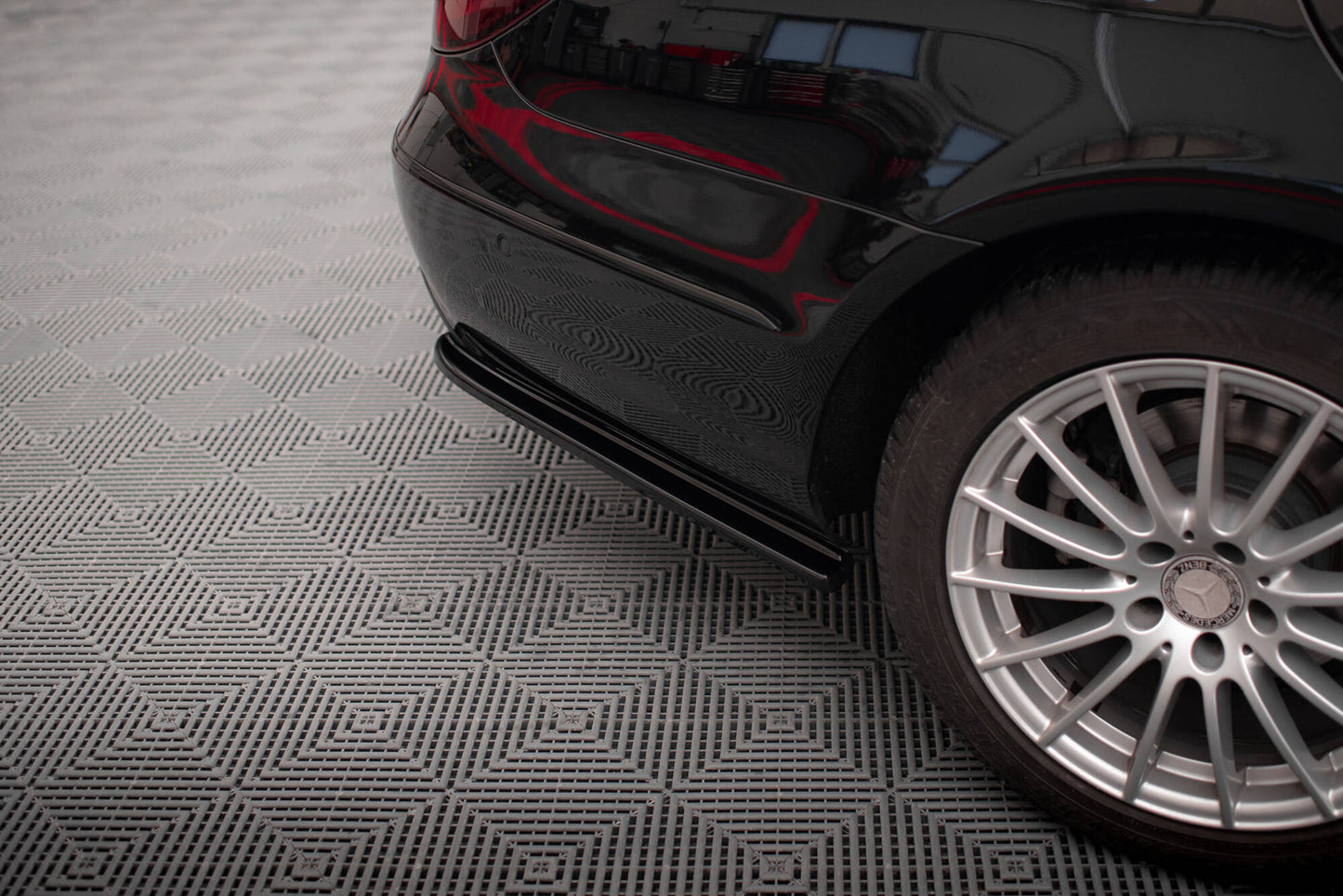 Set of splitters mercedes-benz cls c218 facelift