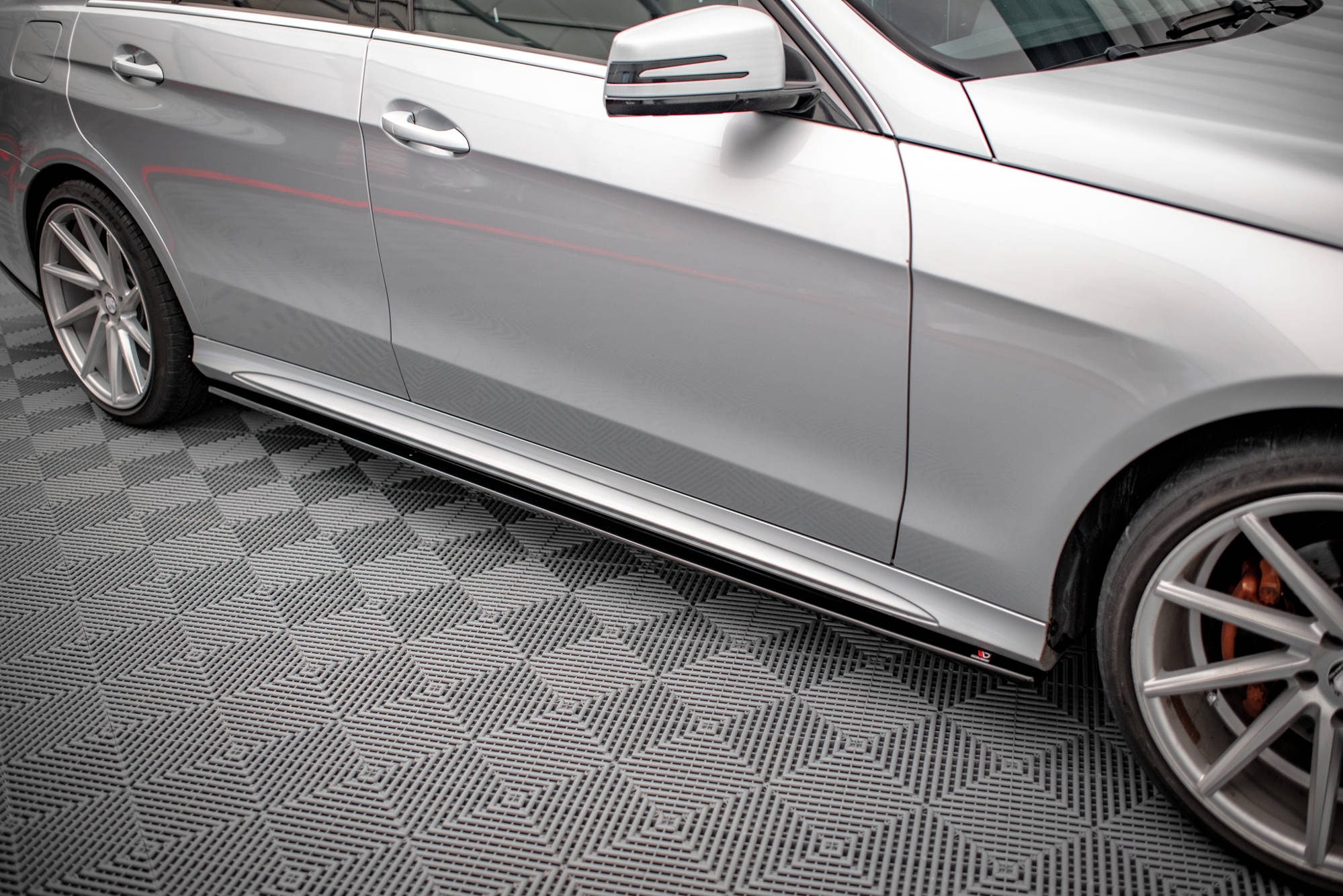 Set of splitters mercedes-benz e amg-line sedan w212 facelift