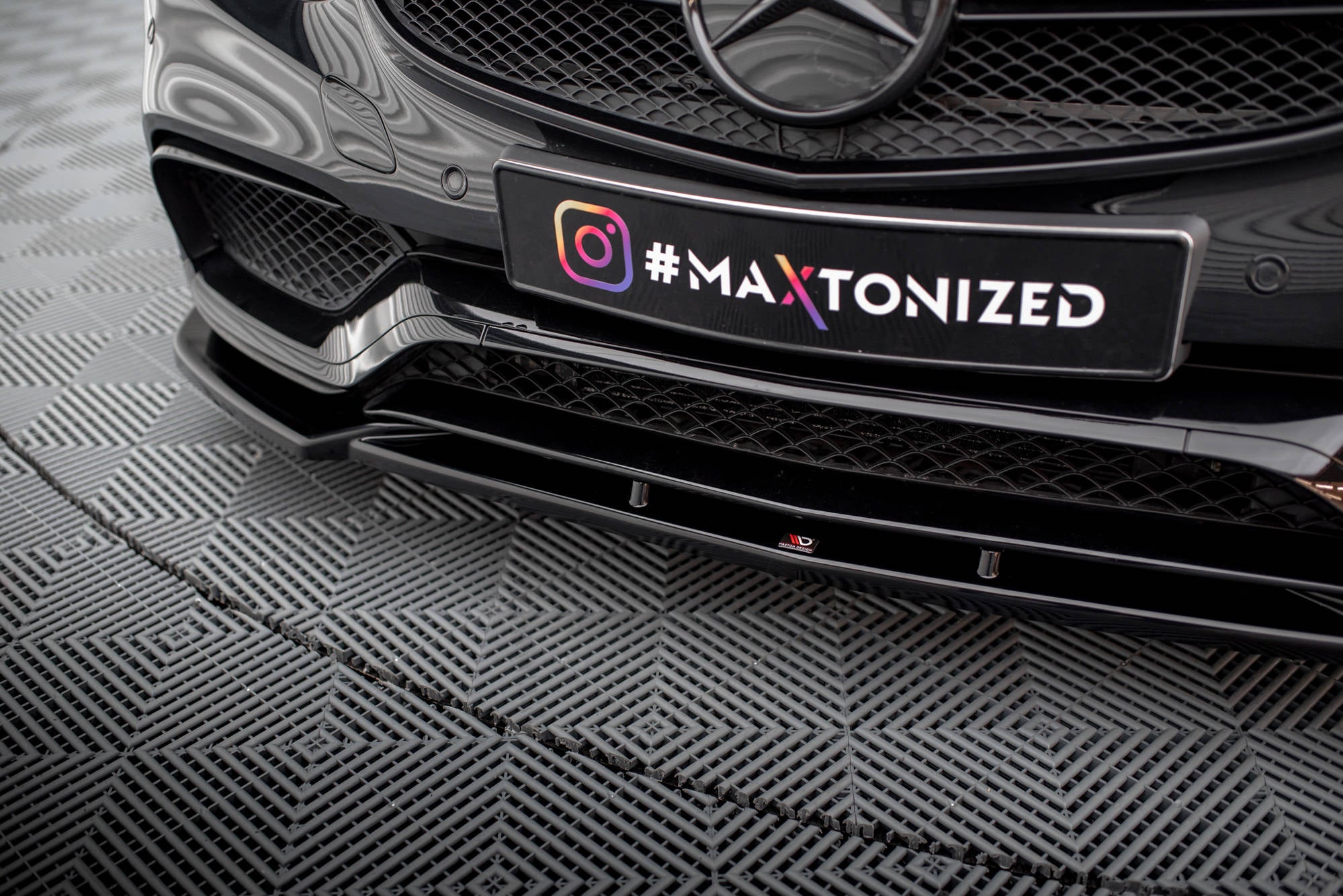 Set of splitters mercedes-benz e63 amg sedan w212 facelift