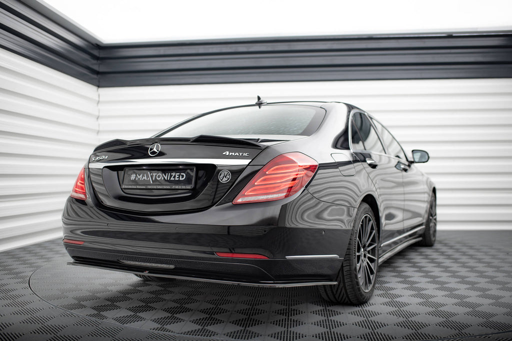 Sarja halkaisija Mercedes-Benzin W222
