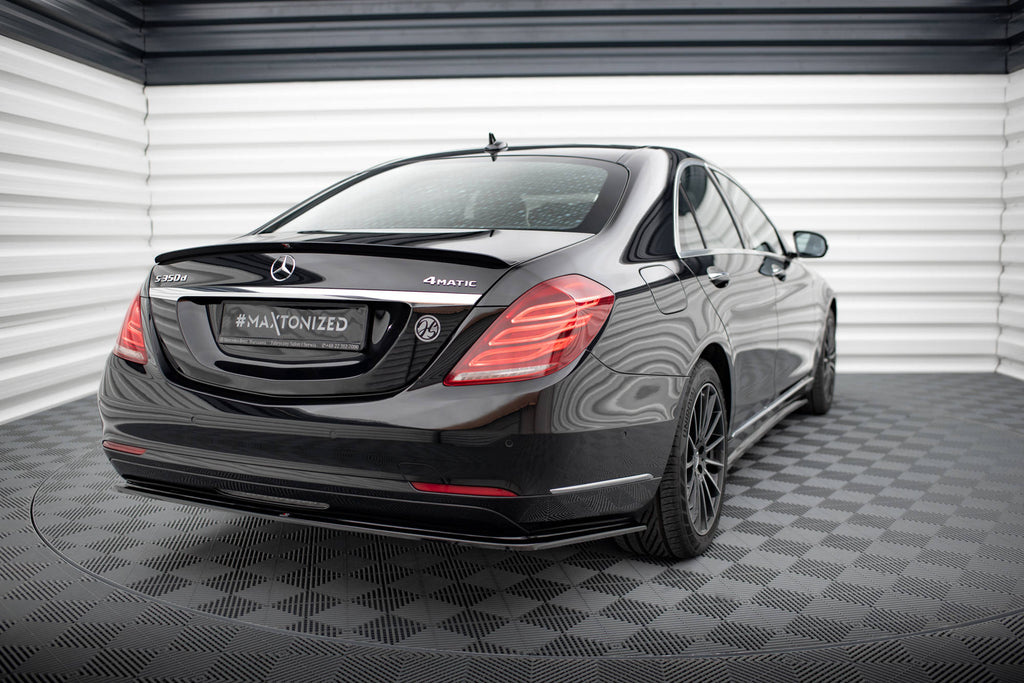Sarja halkaisija Mercedes-Benzin W222