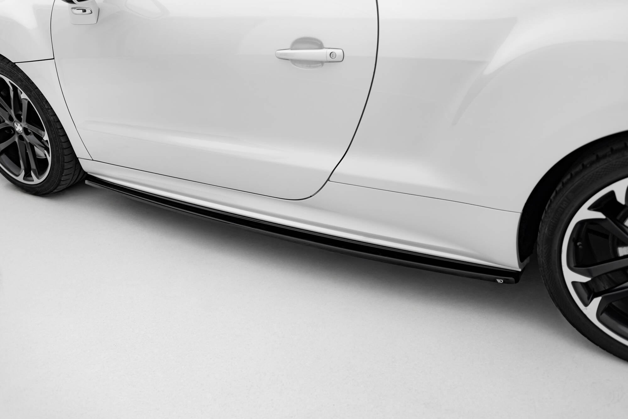 Sæt med splitters peugeot rcz mk1