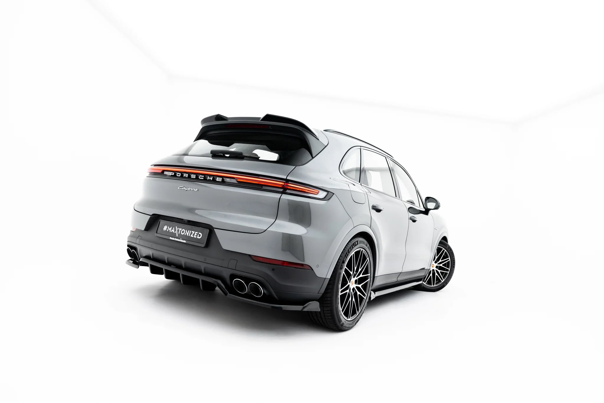Set of splitters porsche cayenne suv mk3 facelift