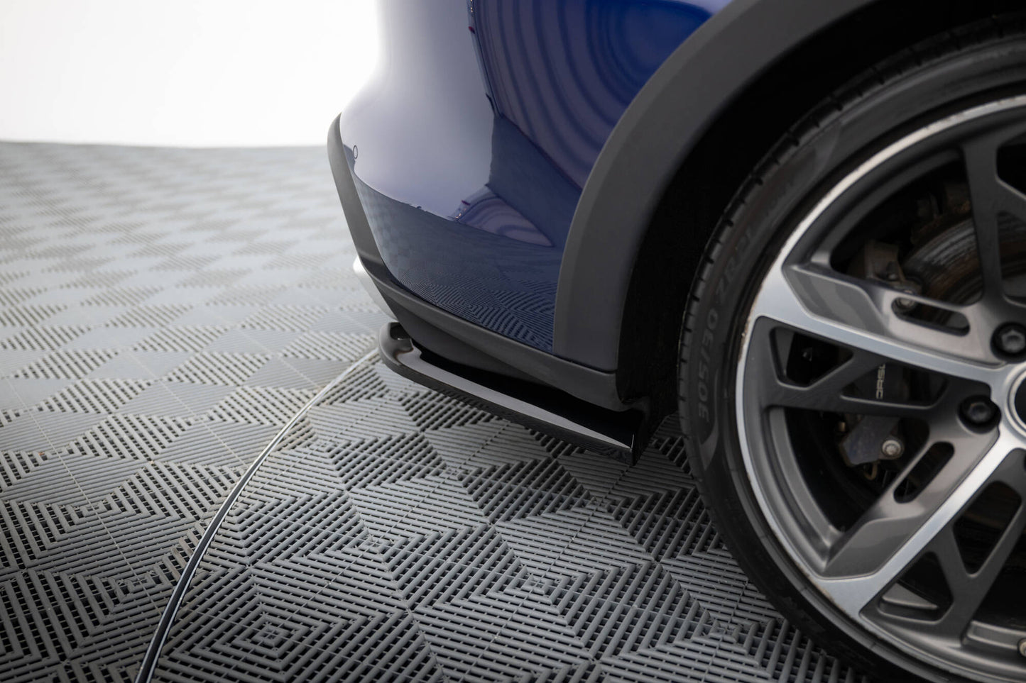 Sæt med splitters Porsche Taycan Cross Turismo 4S