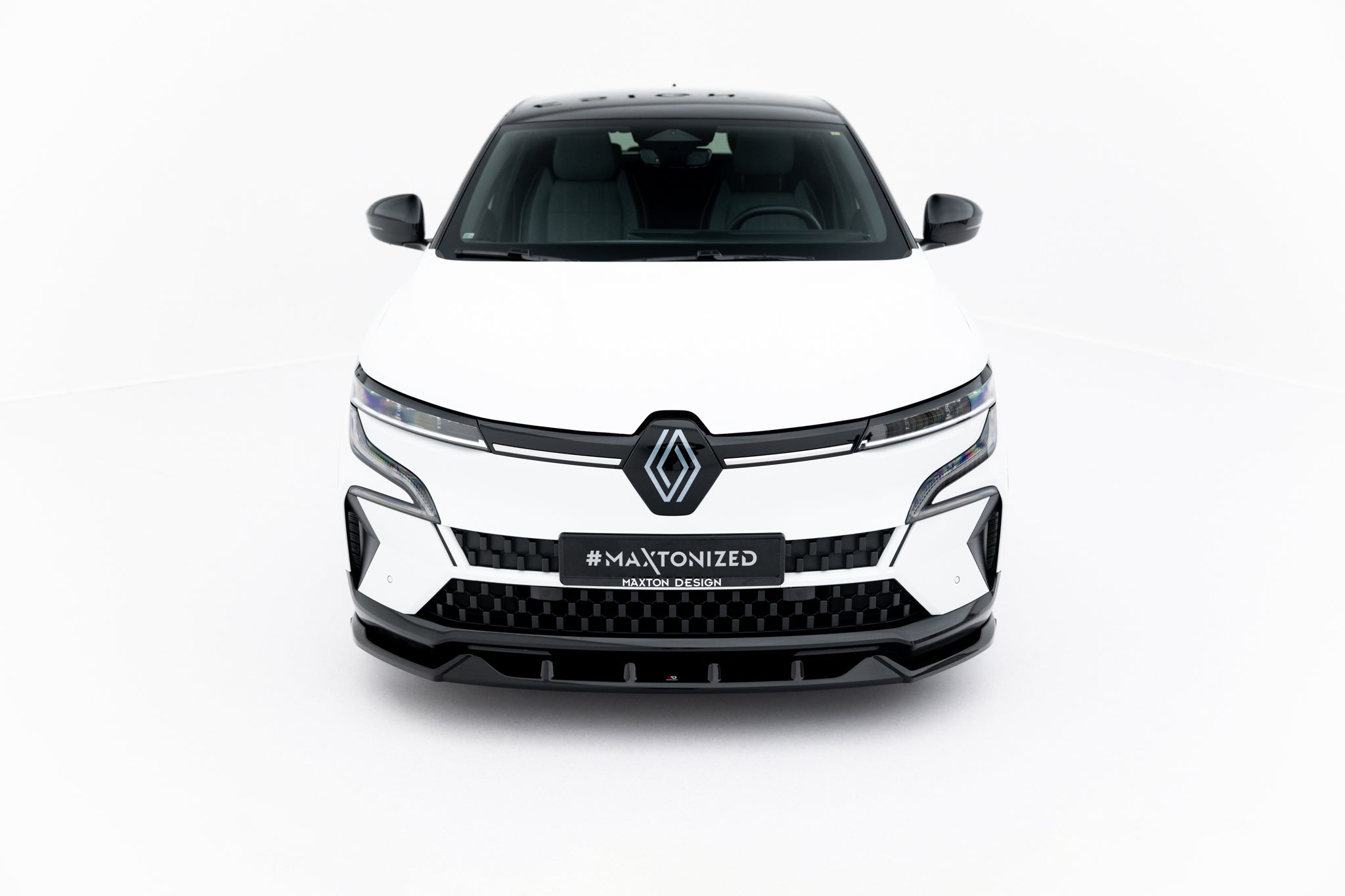 Renault Megane E-Tech Electric mk1:n jakotukit