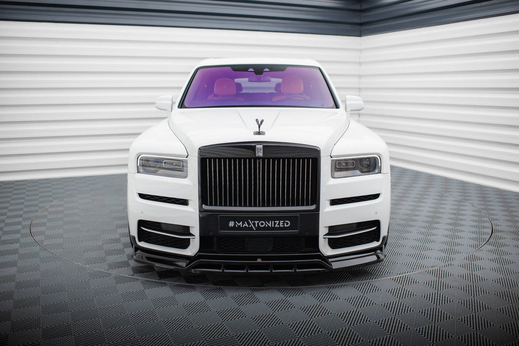 Sarja jakajamerkki Rolls Royce Cullinan