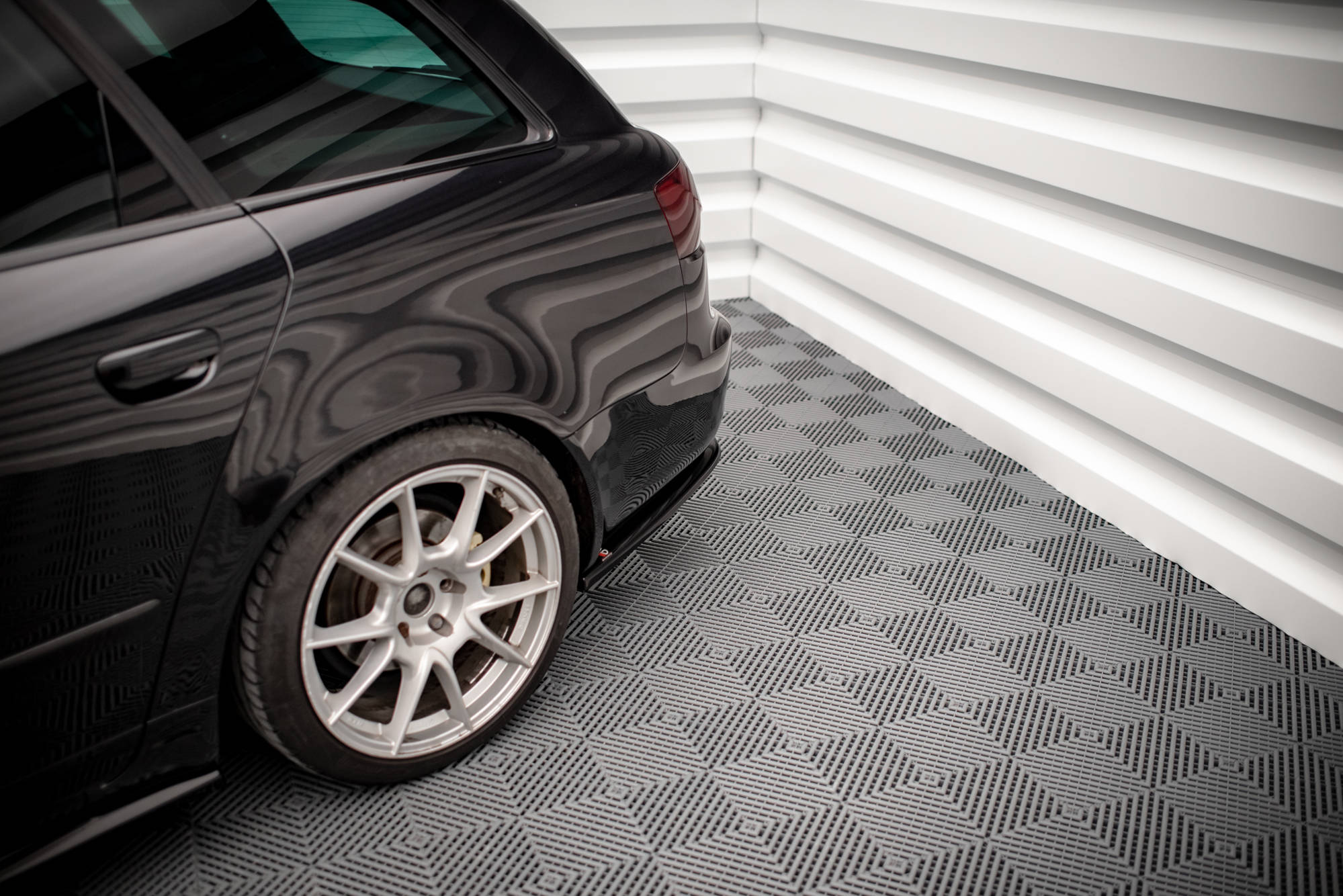 Set of splitters seat exeo sedan
