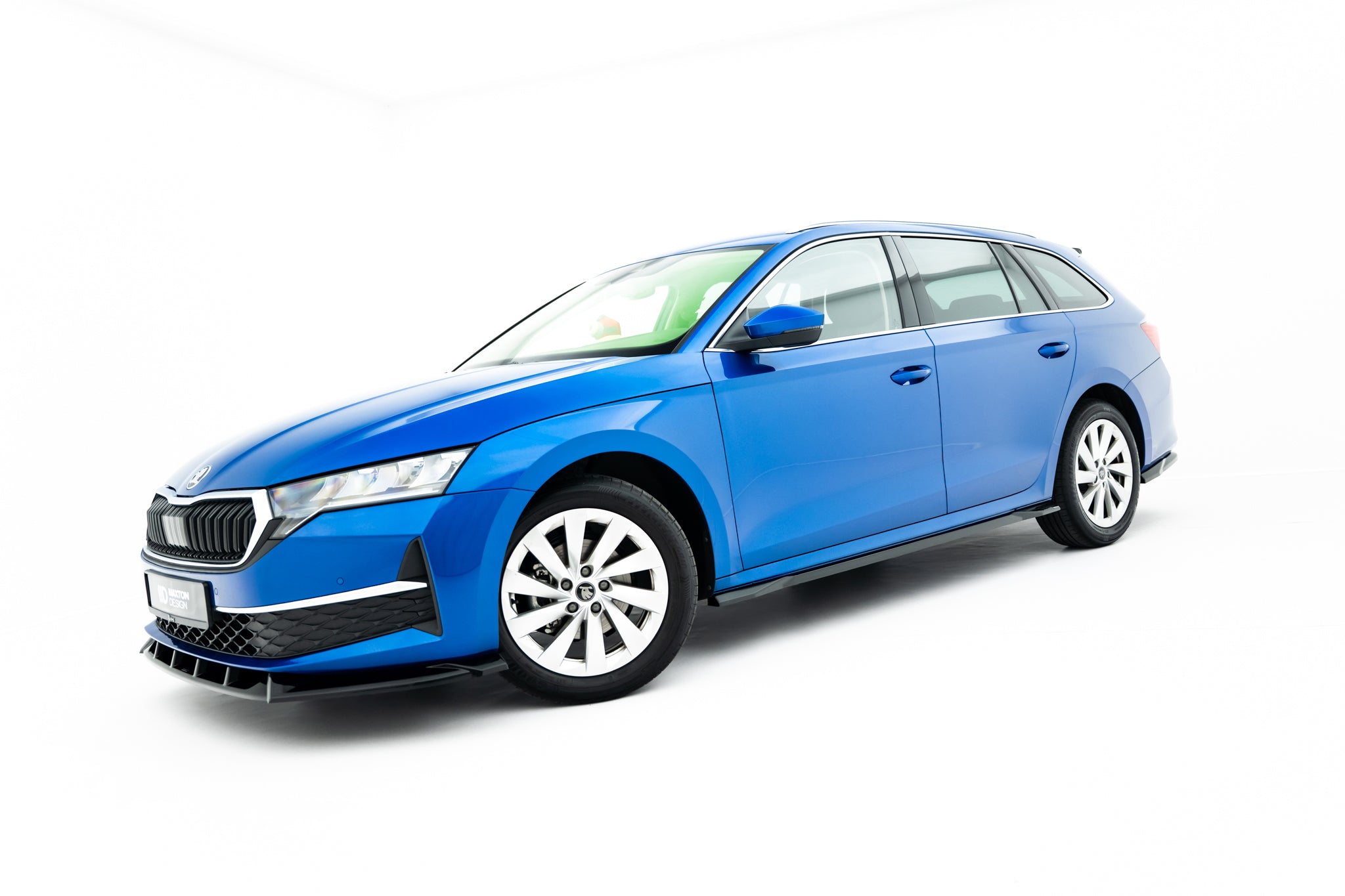 Skoda Octavia Combi mk4 faceliftin splitterisarja