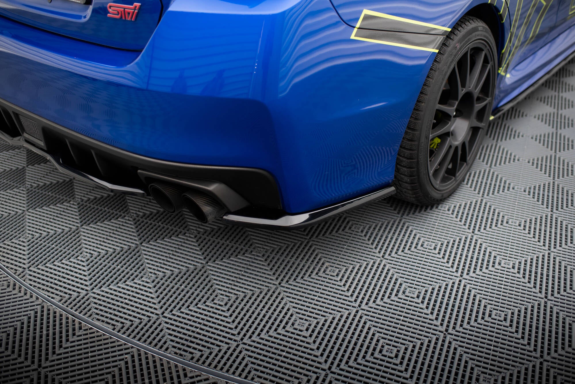 Sarja Splitters Subaru WRX STI MK1 Facelift