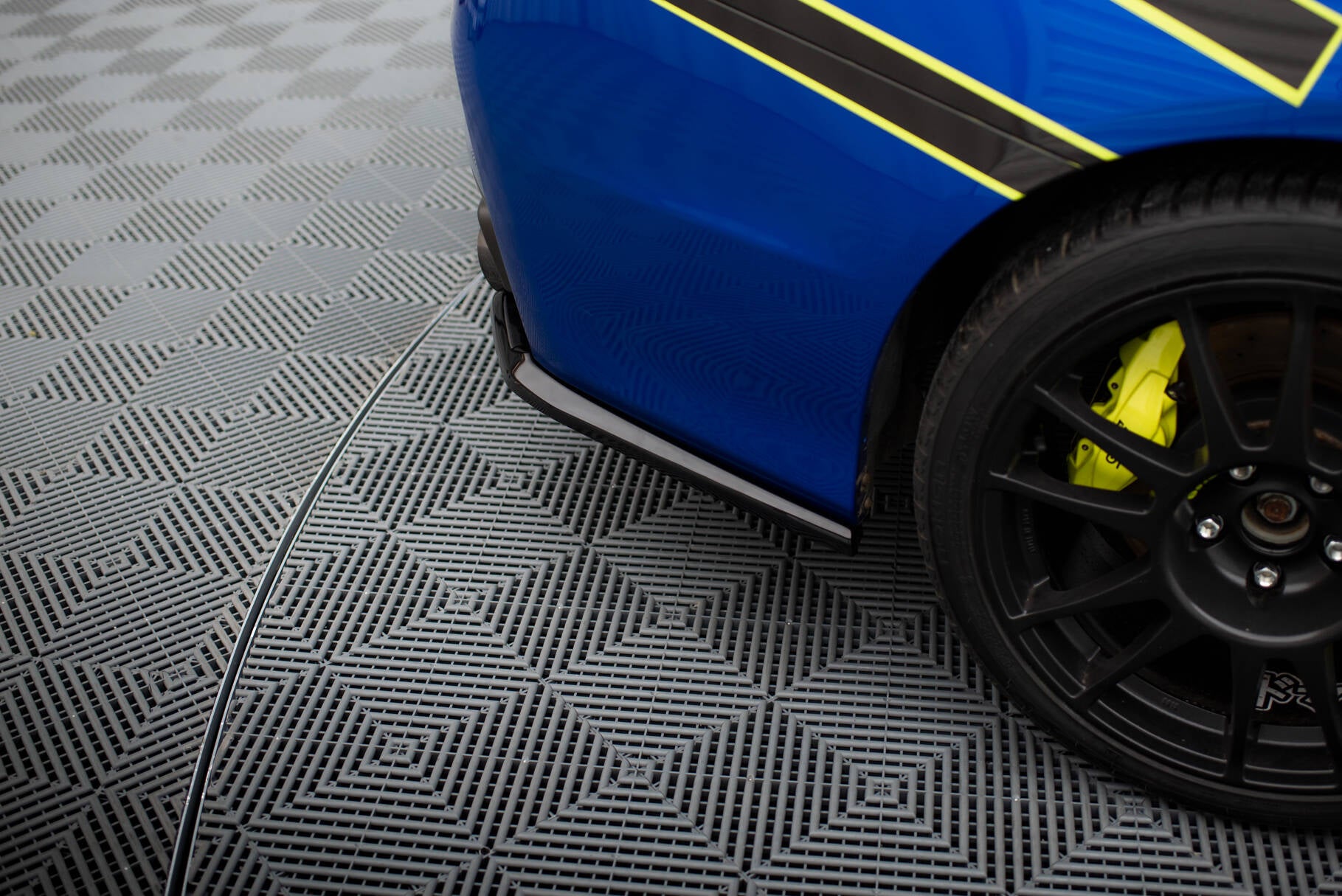 Sarja Splitters Subaru WRX STI MK1 Facelift