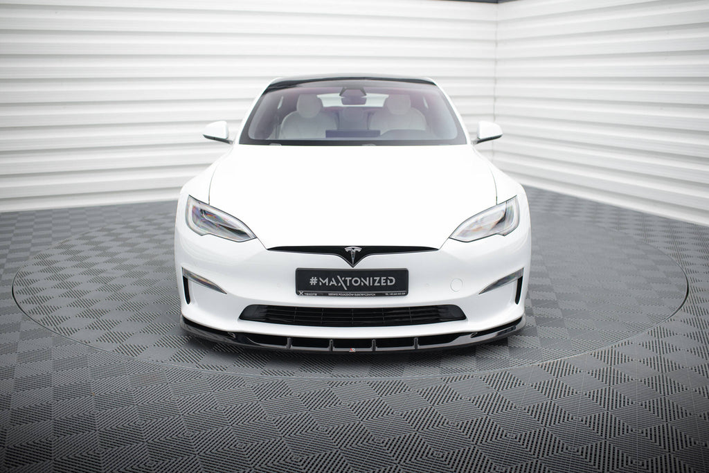 Sarja Splitters Tesla -mallin Plaid MK1 -kasvojenkorotus