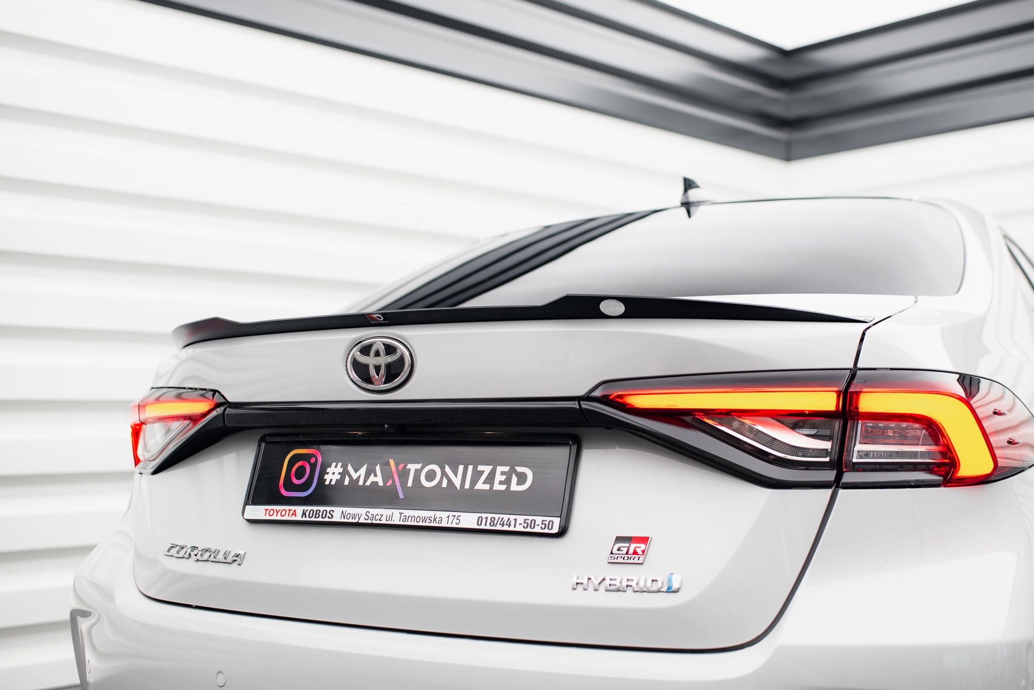 Toyota Corolla XII Sedanin splitterisarja