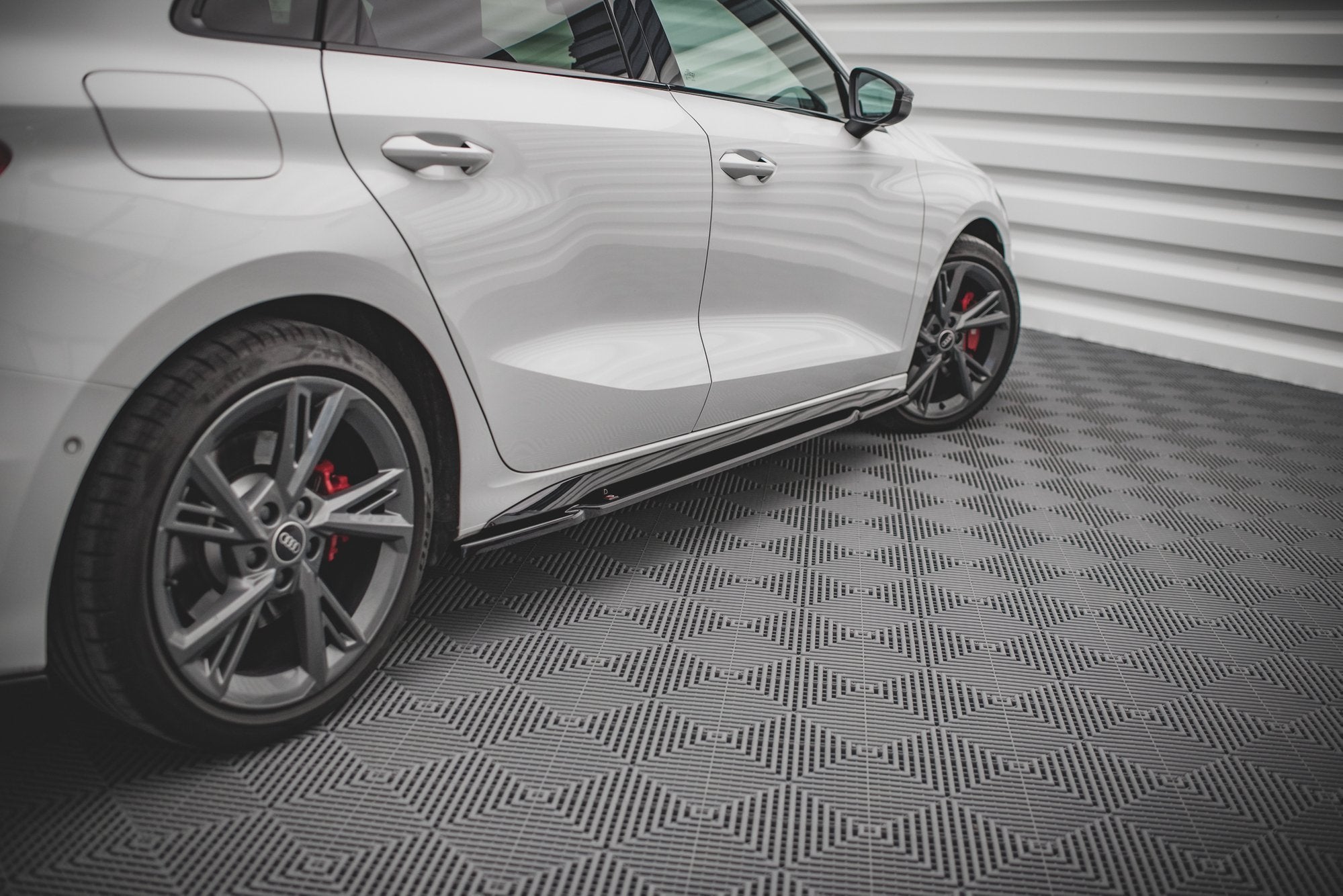 Sæt med splitters v.1 Audi A3 S-line sportback 8y