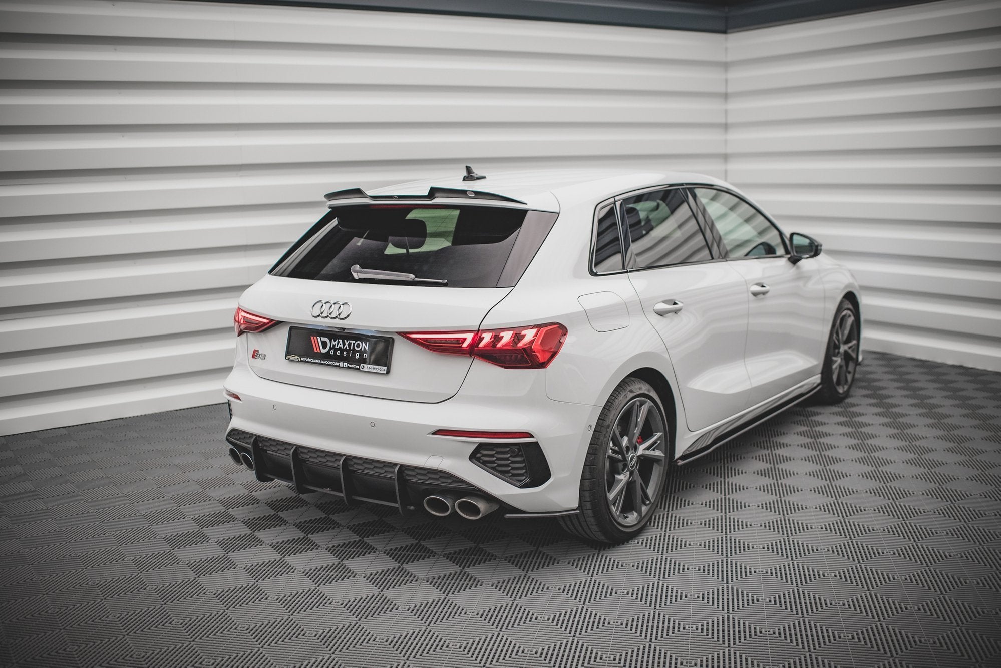 Sæt med splitters v.1 Audi A3 S-line sportback 8y