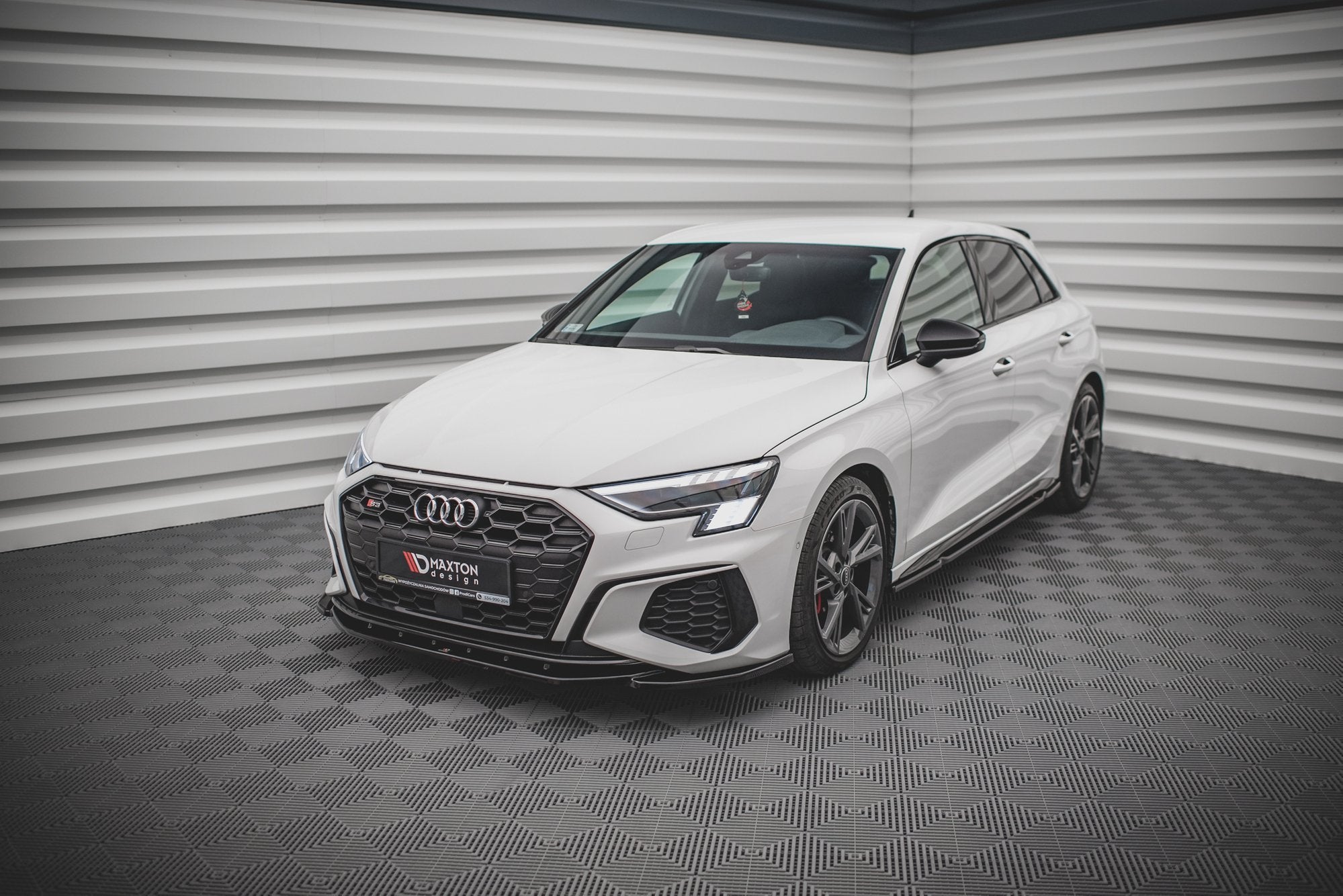Sæt med splitters v.1 Audi A3 S-line sportback 8y