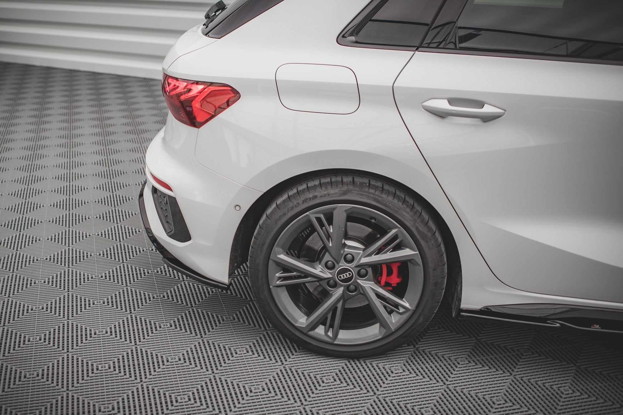 Sæt med splitters v.1 Audi A3 S-line sportback 8y