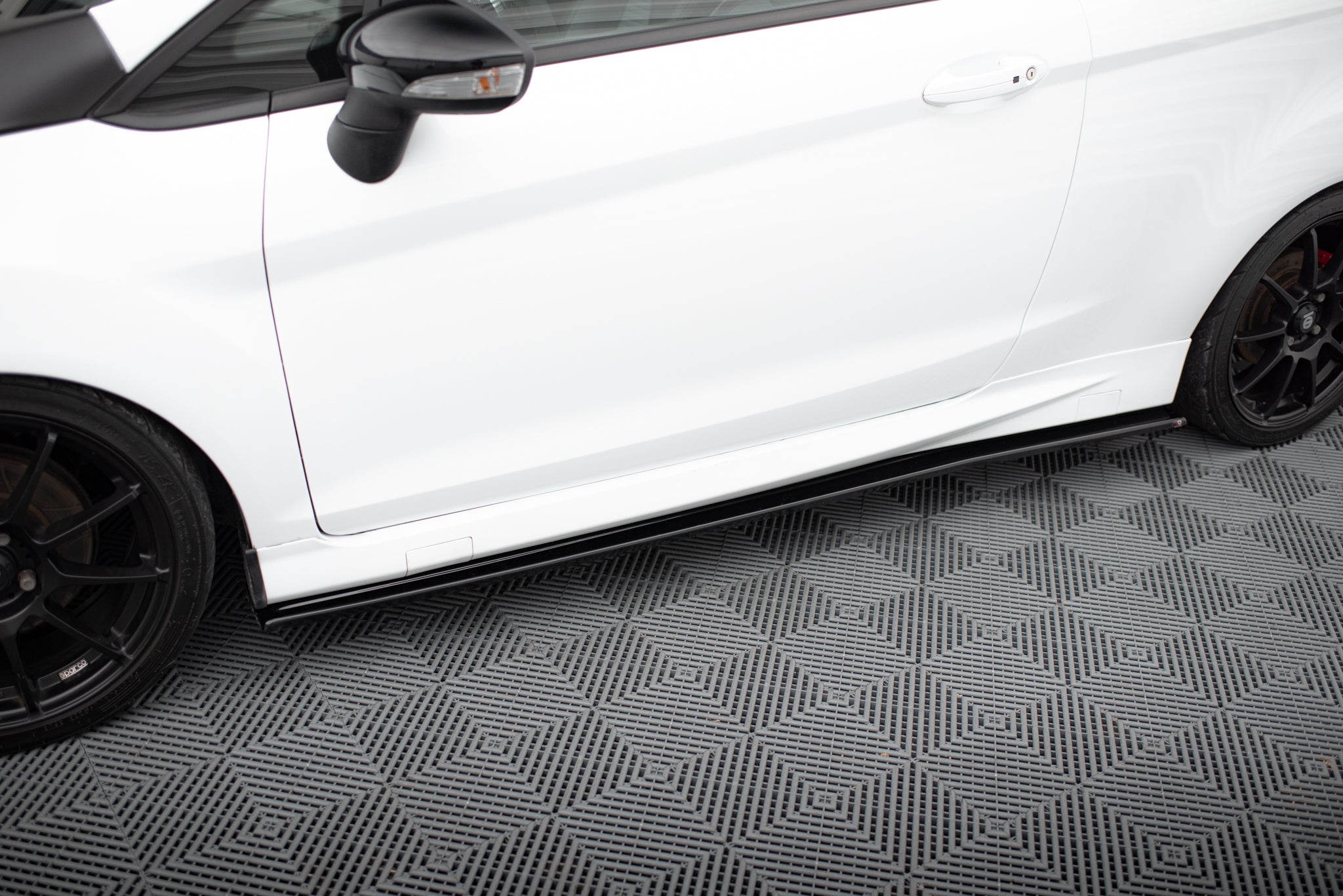Set of splitters v.1 ford fiesta st mk7 facelift