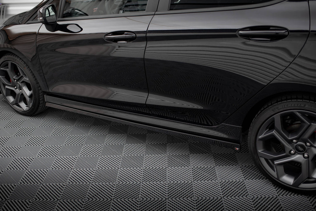 Sæt med splitters v.1 Ford Fiesta St Mk8 ansigtsløftning