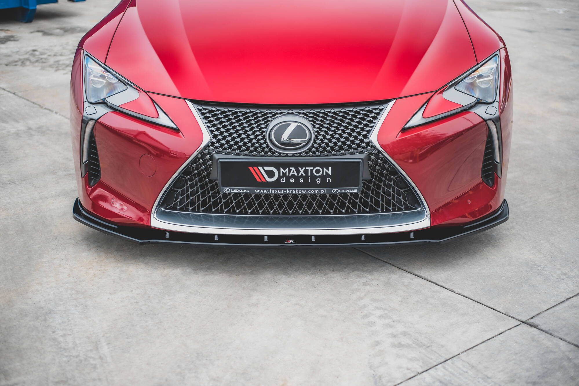 Sarja jakautujia v.1 Lexus LC