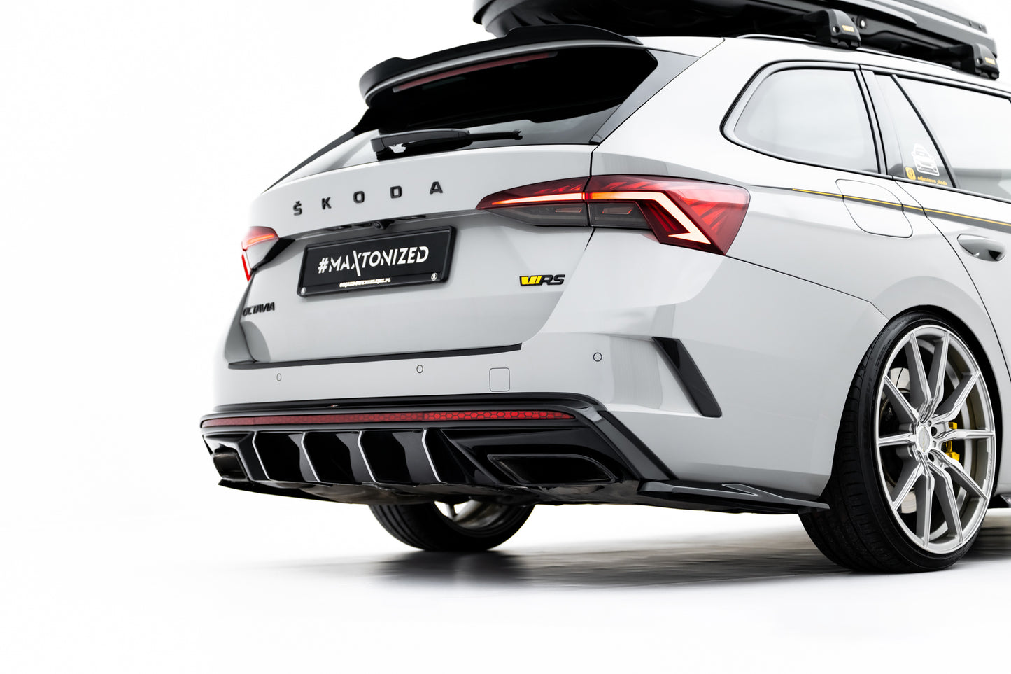 Set of splitters v.1 skoda octavia rs combi mk4