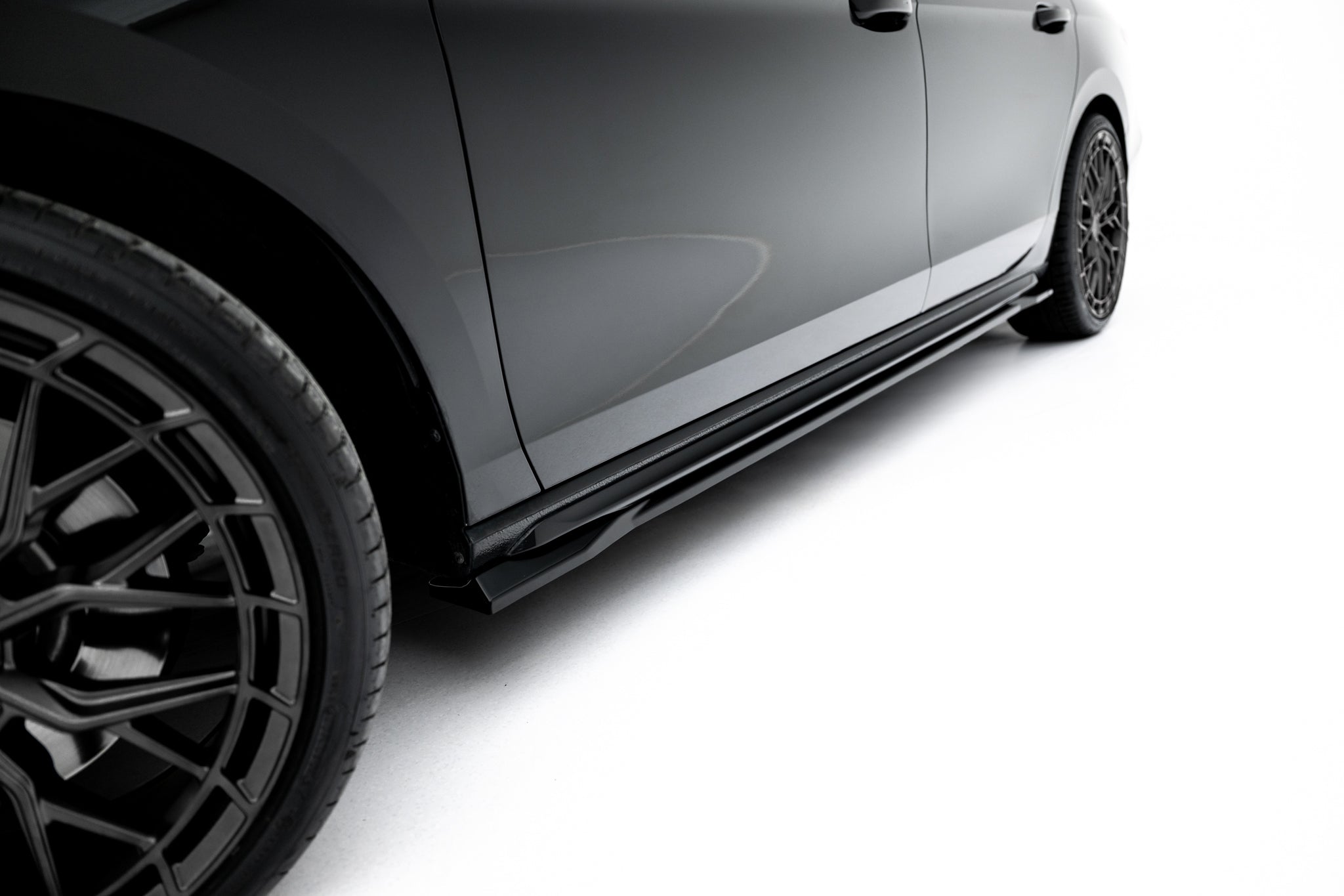 Splitterisarja v.1 Skoda Superb Sportline mk4