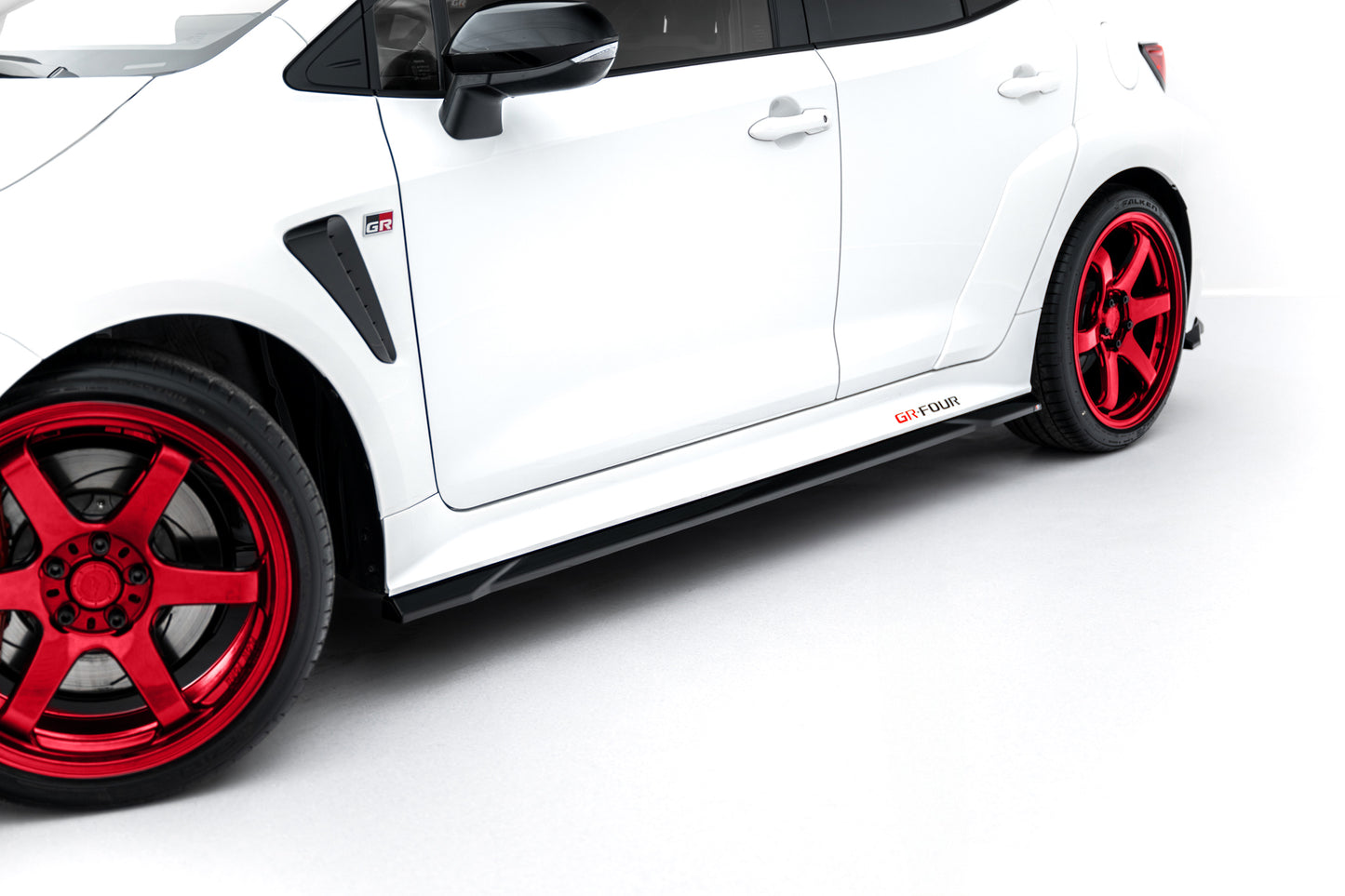 Set of splitters v.1 toyota gr corolla mk12