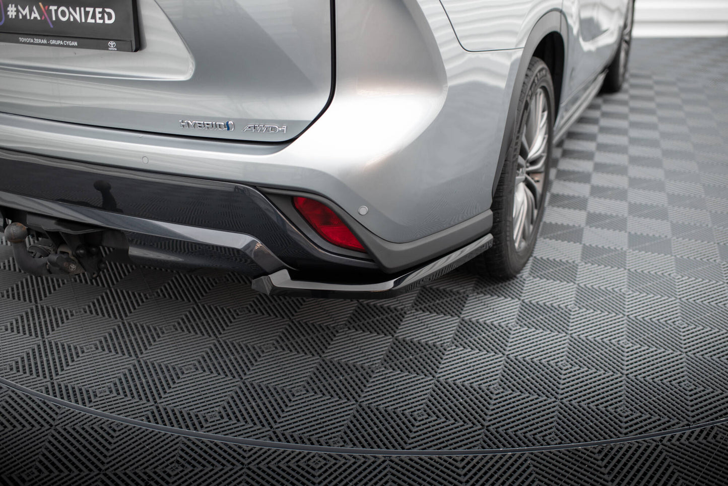 Sæt splittere v.1 Toyota Highlander MK4