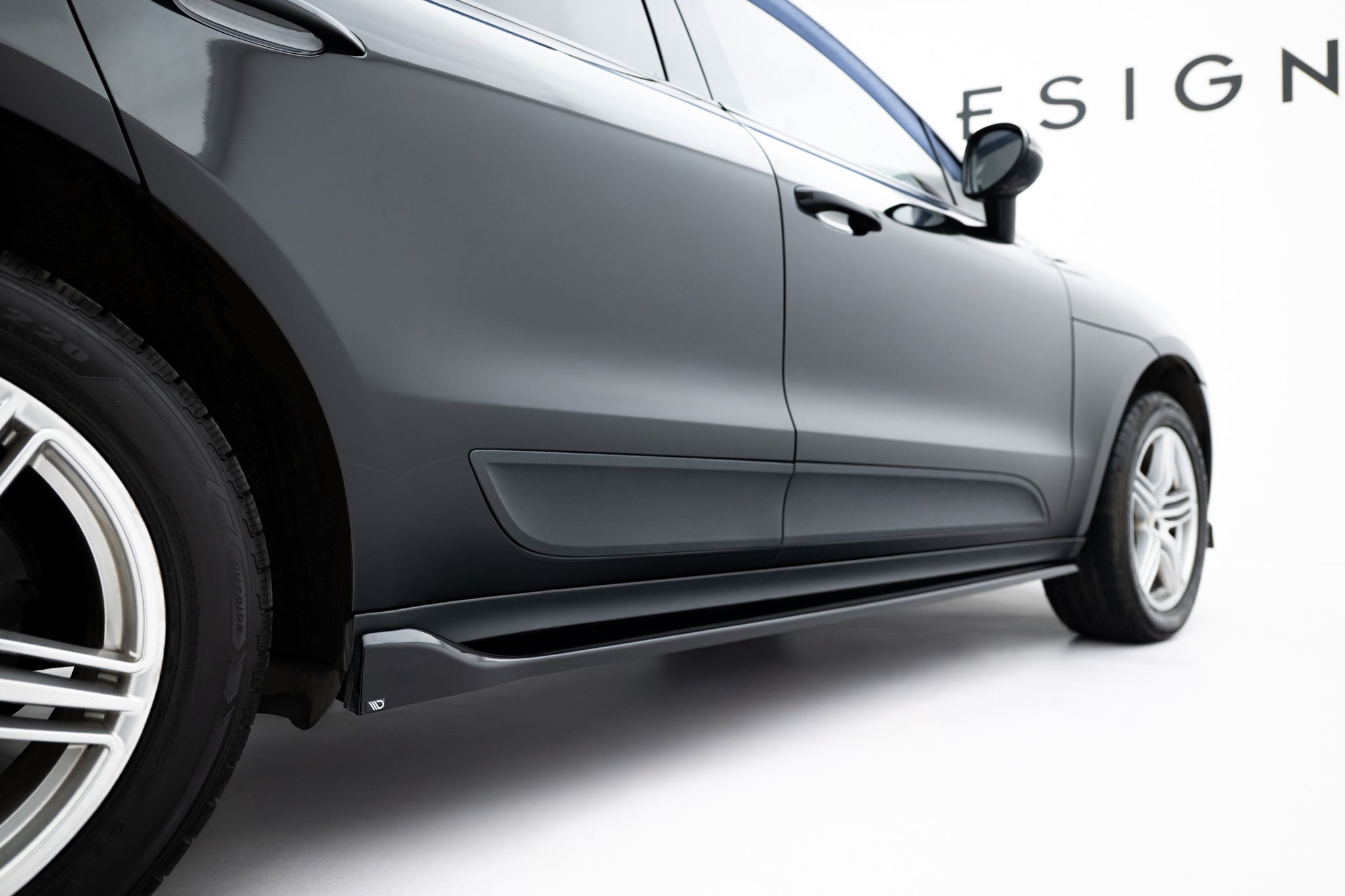 Set of splitters v.2 porsche macan mk1