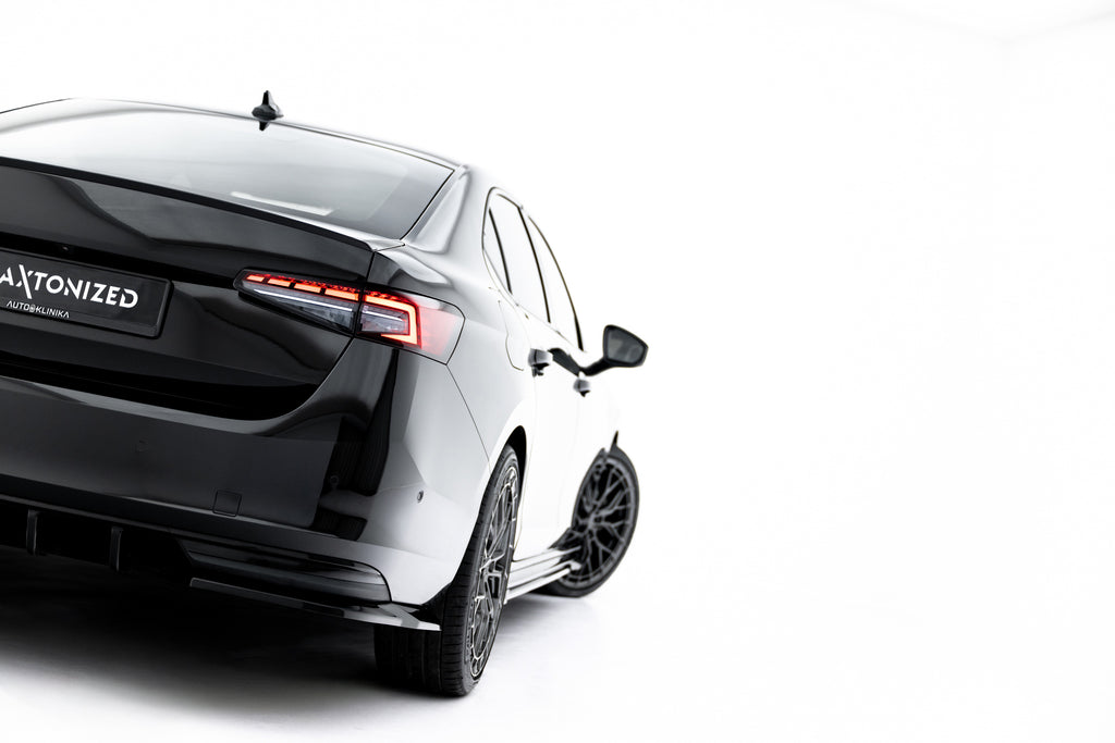 Splitterisarja v.2 Skoda Superb Sportline mk4