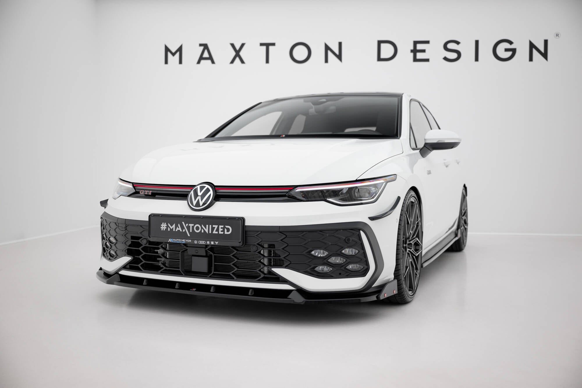 Sarja jakautujista v.2 Volkswagen Golf GTI MK8 FaceLift