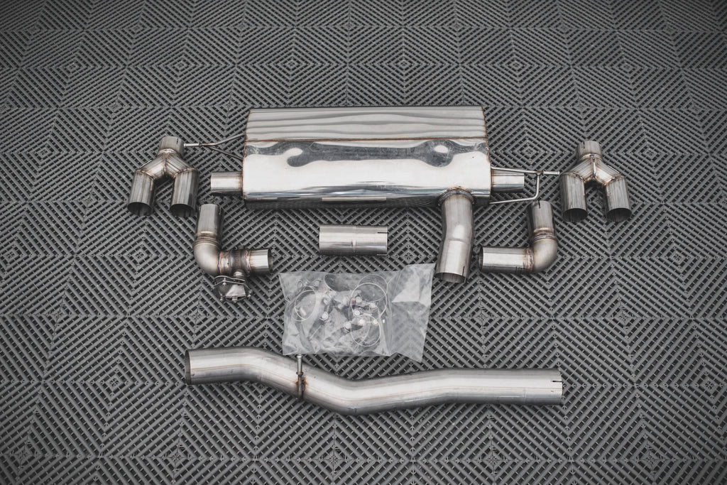 Sarja jakautujista V.3 BMW M135i F40