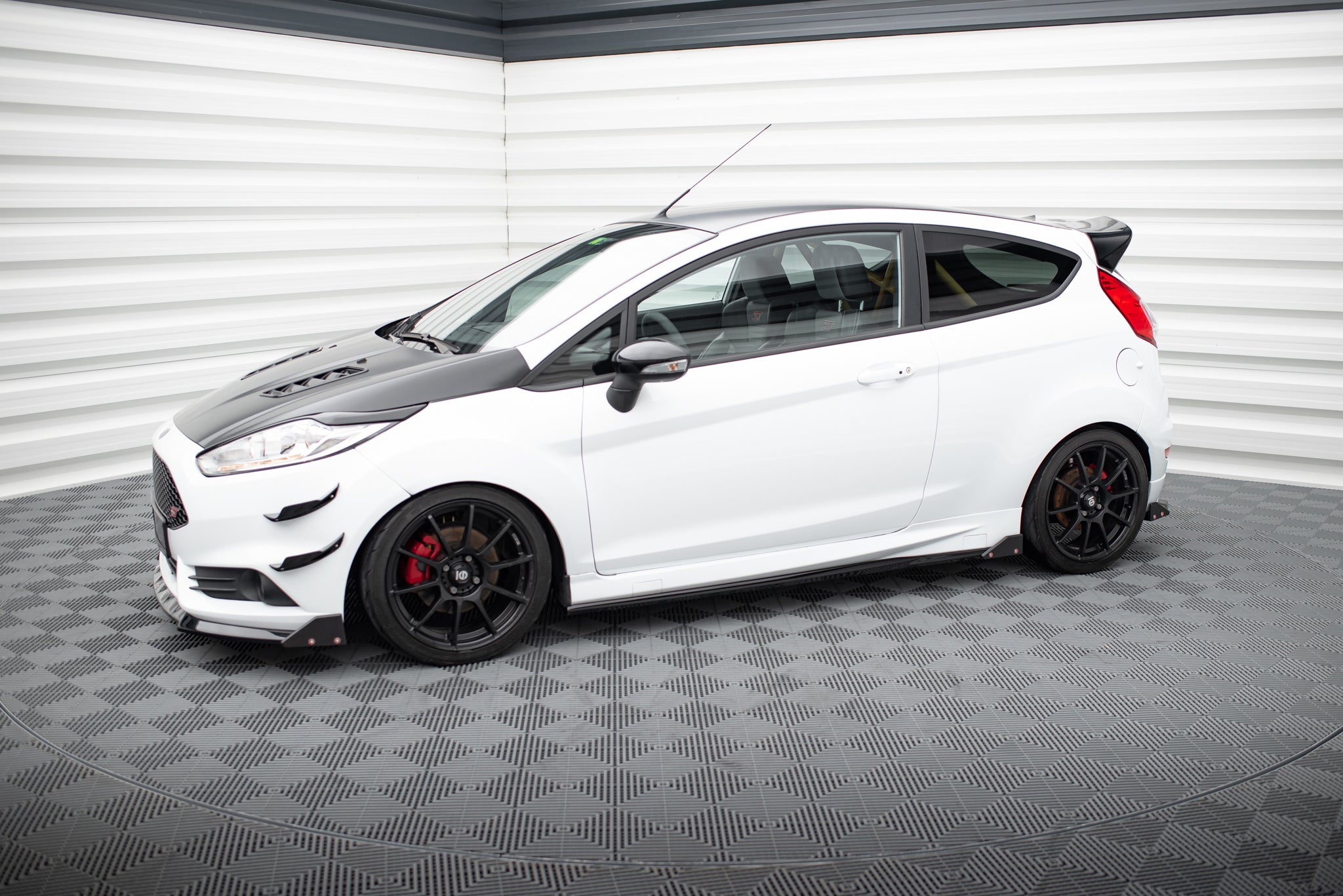 Jakosarja v.3 ford fiesta st mk7 facelift