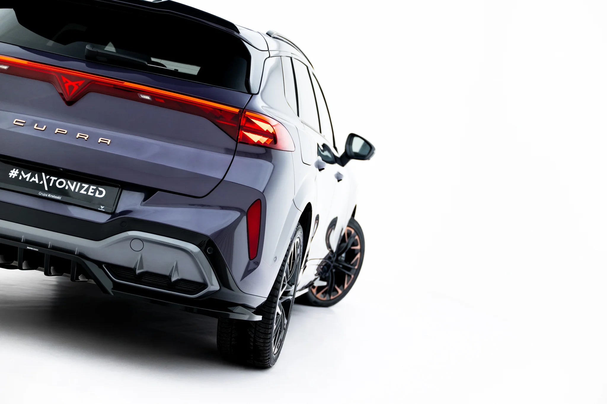 Sett med splittere v.4 cupra terramar mk1 (versjon med hengerfeste)