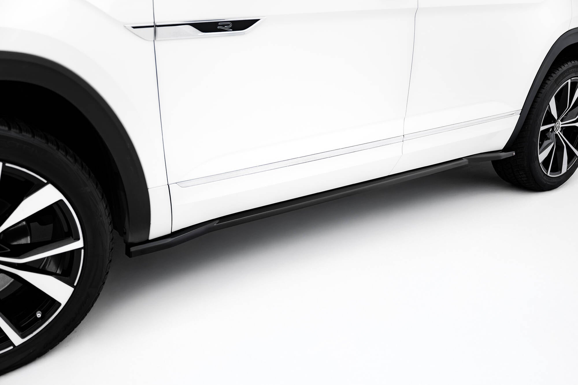 Sarja Splitters Volkswagen Atlas R-Line MK1 FaceLift 2