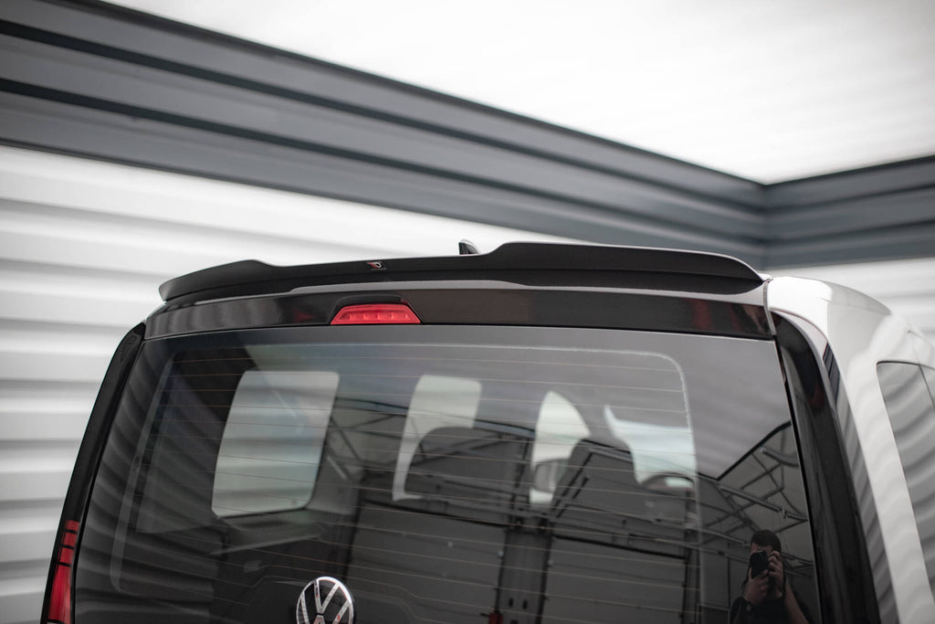 Sarja jakautujia Volkswagen Caddy MK5