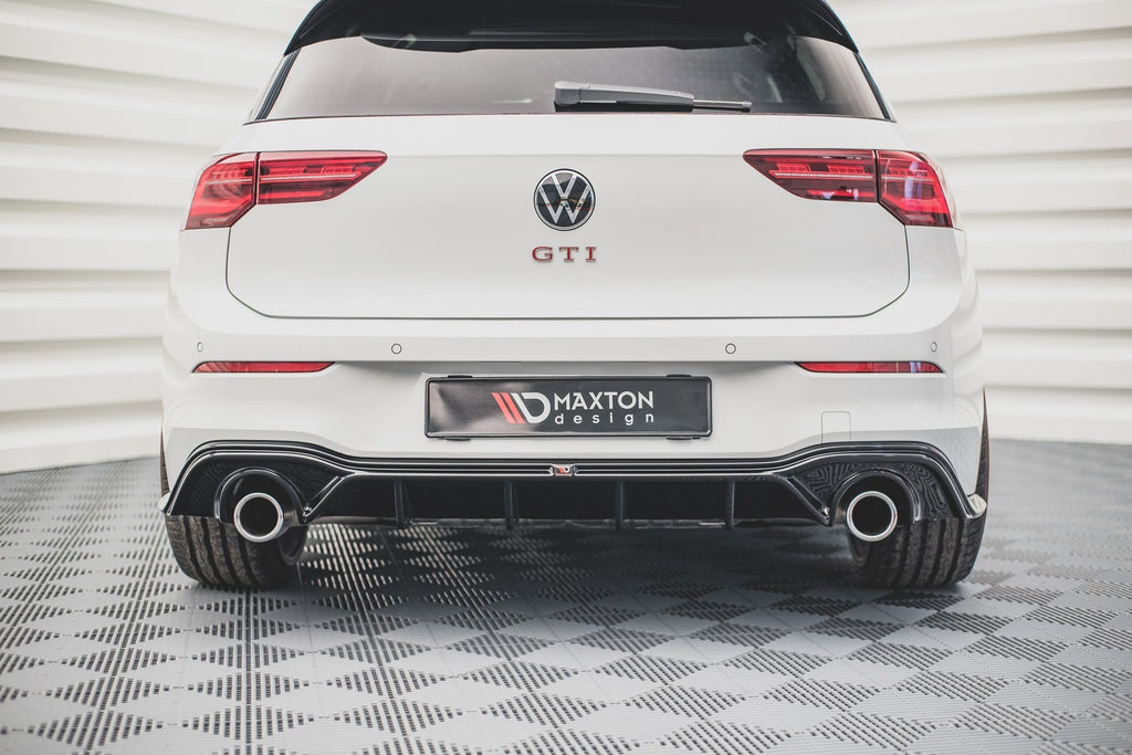 Sarja jakautujia Volkswagen Golf GTI MK8