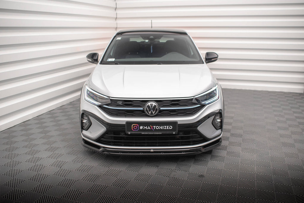 Sarja jakajaryhmä Volkswagen Taigo R-Line MK1