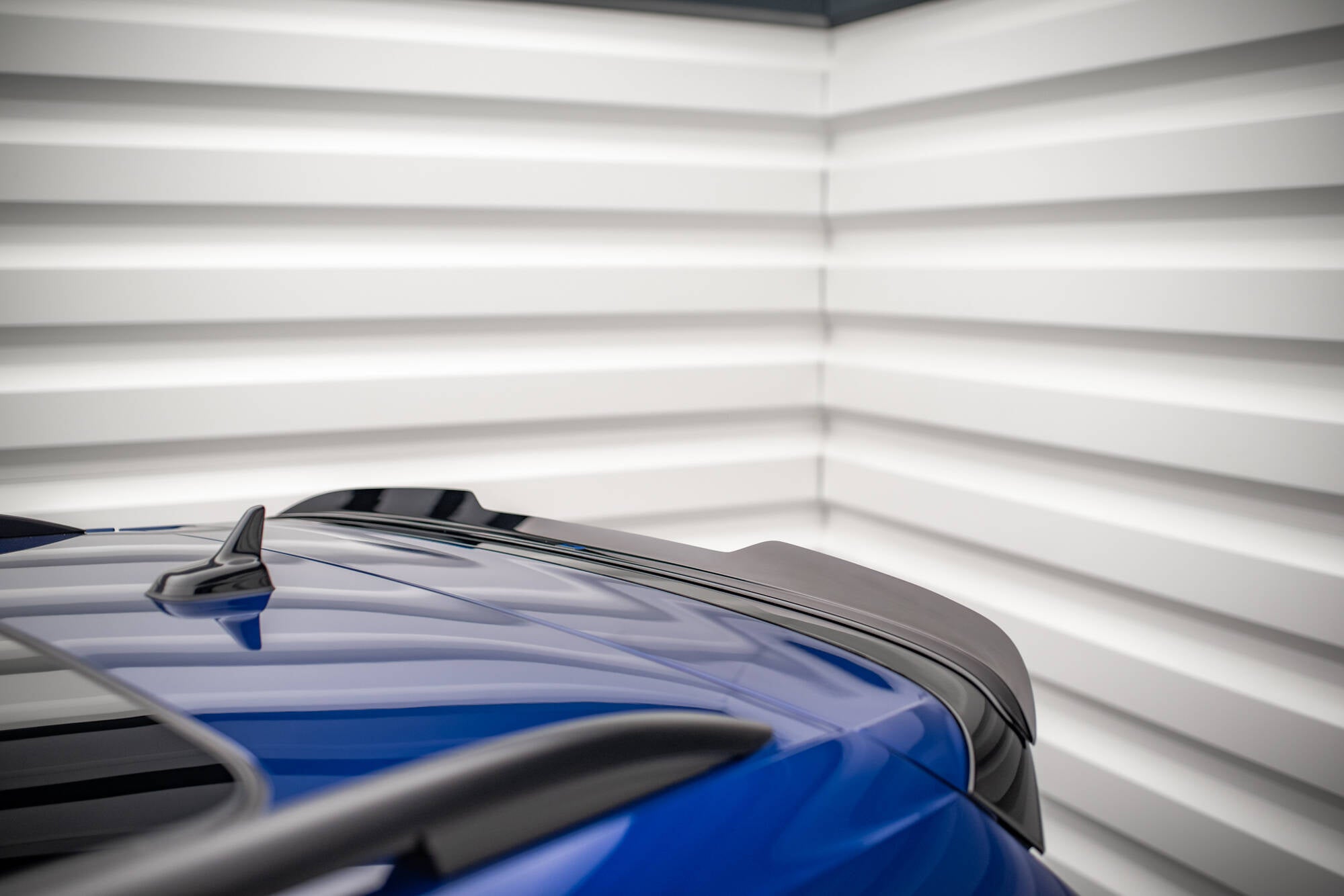 Volkswagen Tiguan R mk2 faceliftin splitterisarja