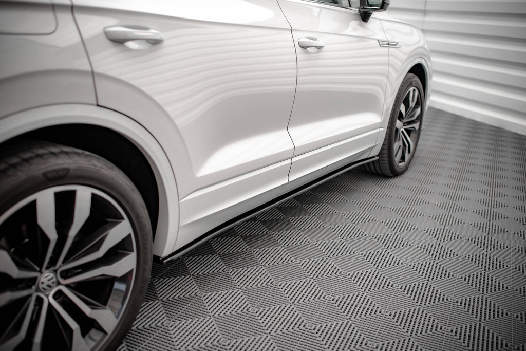 Jakopalkkisarja Volkswagen Touareg R-Line mk3