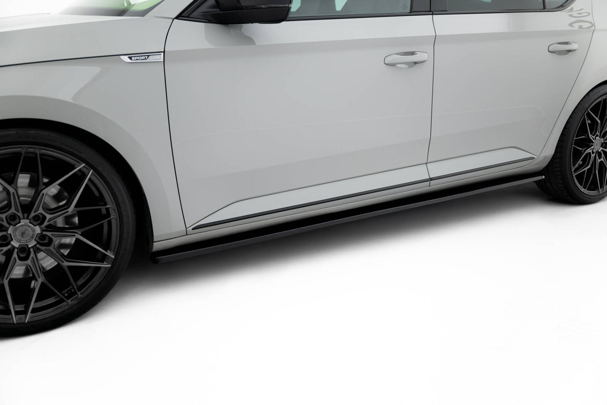 Set of splitters suitable for skoda superb liftback mk3