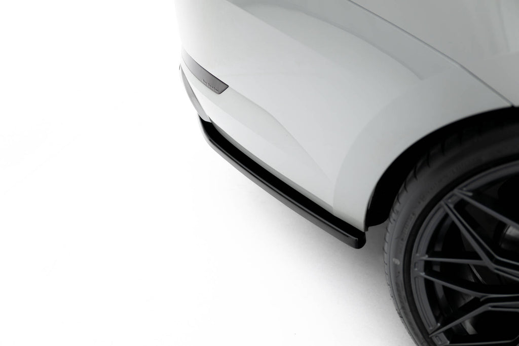 Set of splitters suitable for skoda superb liftback mk3